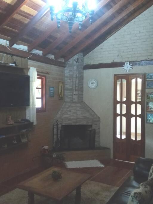 Casa Aconchegante Na Serra. Santo Antônio do Pinhal Esterno foto